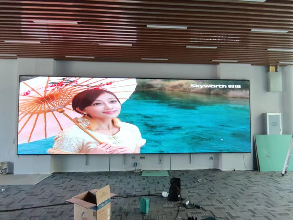 邯山P1.53led小间距屏安装案例